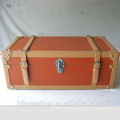 classical cosmetic trunk